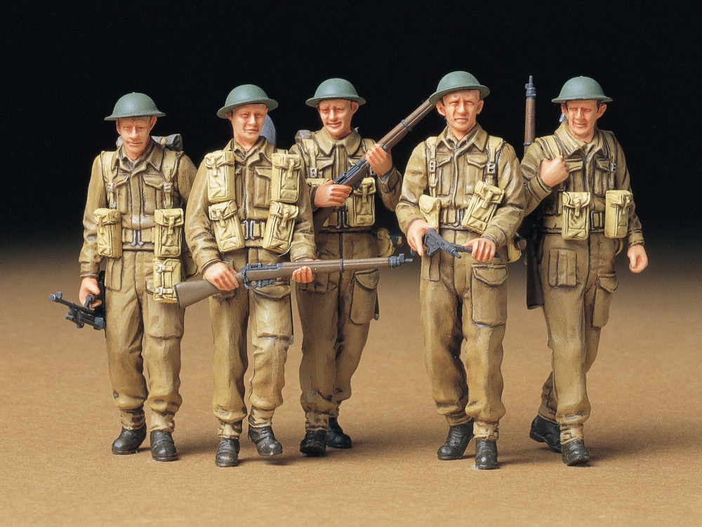 TA35223 BRITISH INFANTRY ON PATROL 1/35