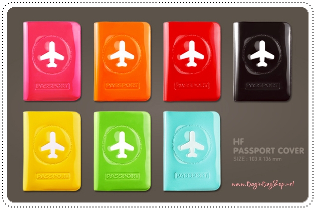 HAPPY FLIGHT Passport Cover