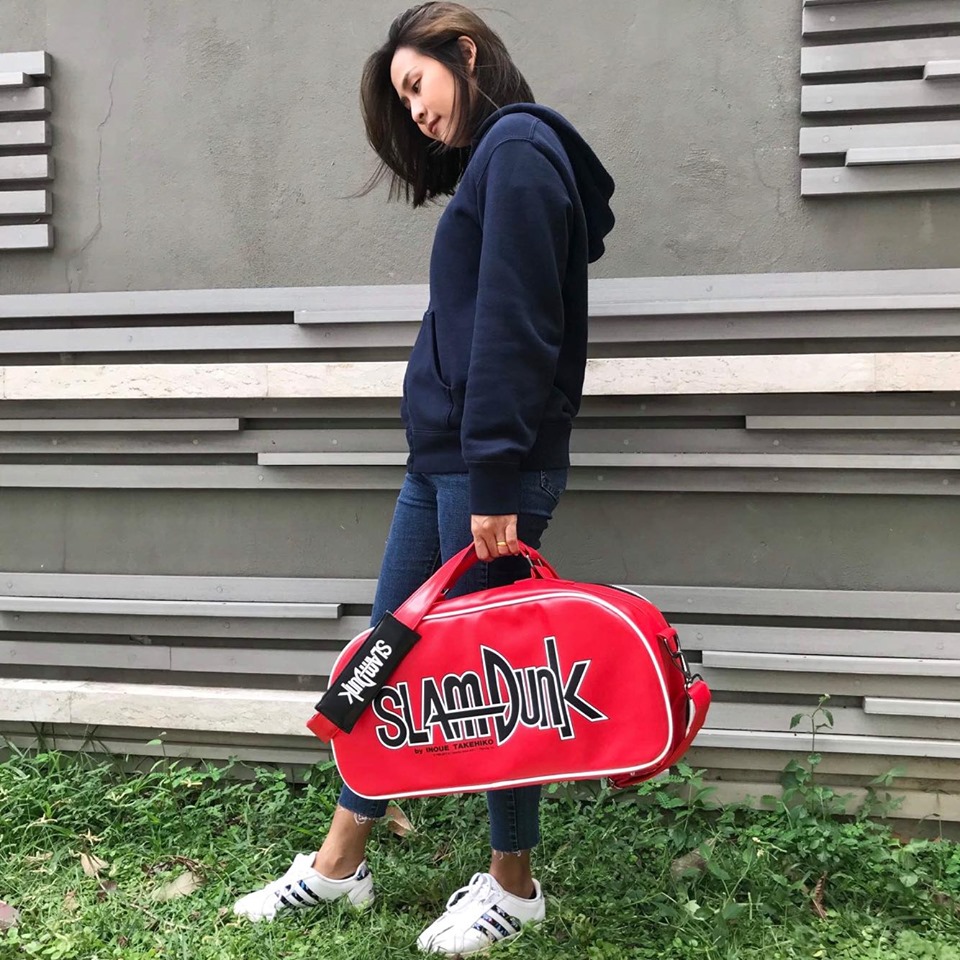 รวมชุด "Box set Slam Dunk New Perfect Edition 20 เล่มจบ+กระเป๋า Shohoku Sport Bag 1 ใบ+โป้สเตอร์ 1 แผ่น+สมุดภาพสแลมดังค์ Plus / Slam Dunk Illustrations Book 2 (ฉบับแปลภาษาไทย)+โป้สการ์ด 1 ใบ" ~Takehiko Inoue~