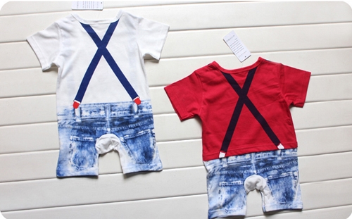 ชุดรอมเปอร์พิมพ์ลายเนคไท้