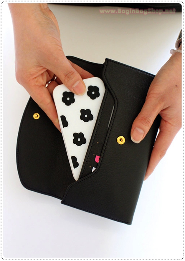 ลด 50% Fiore Del Melo Day Wallet