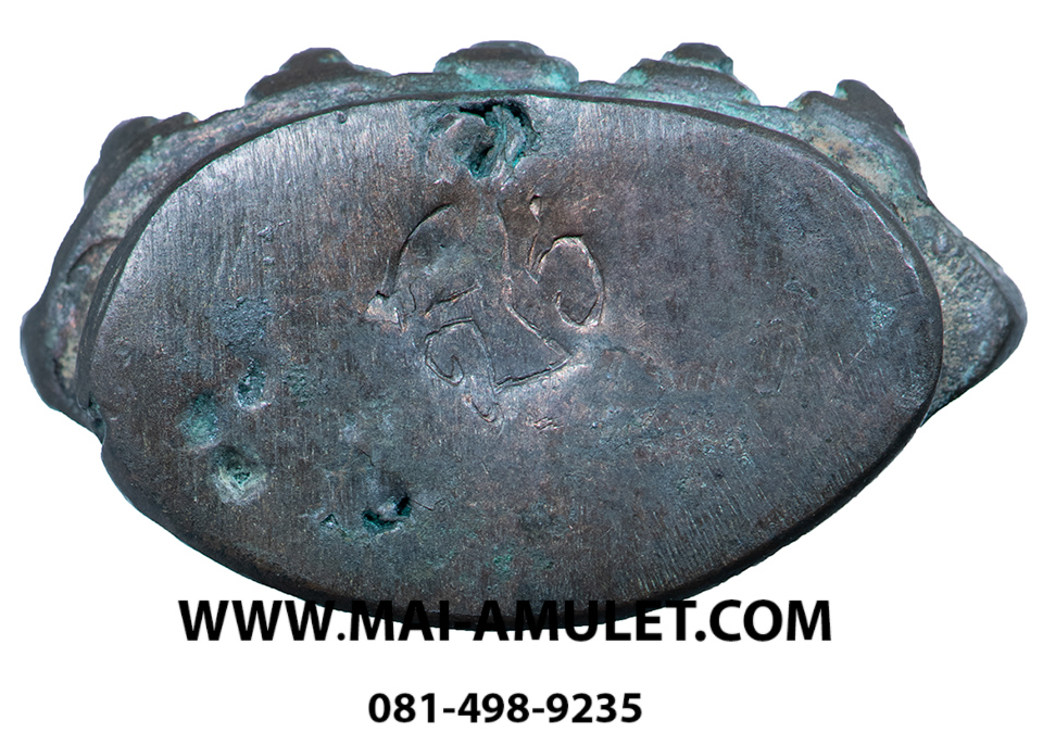 พระกริ่งอุบาเก็ง เนื้อนวะ หล่อโบราณ รุ่น เพ็ญเดือน ๖ (วิสาขะ) ใต้ฐาน จปร. สร้าง 300 องค์ วัดสุทัศน์ฯ ปี 35 พร้อมกล่องครับ