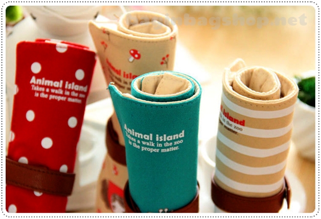 Animal Roll Up Pencil Cases