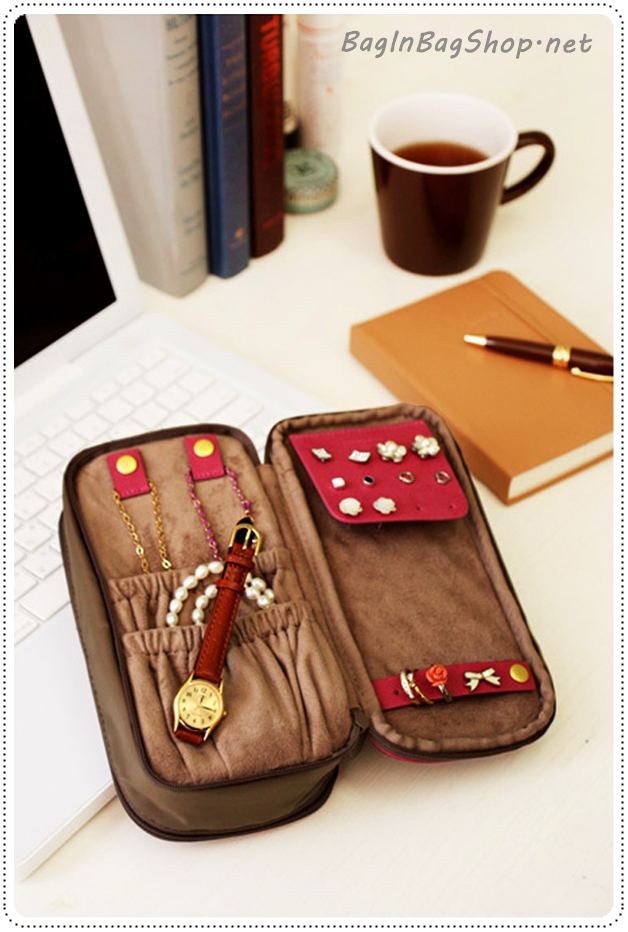 Double Side Pouch กระเป๋าใส่เครื่องสำอางค์และเครื่องประดับในใบเดียว