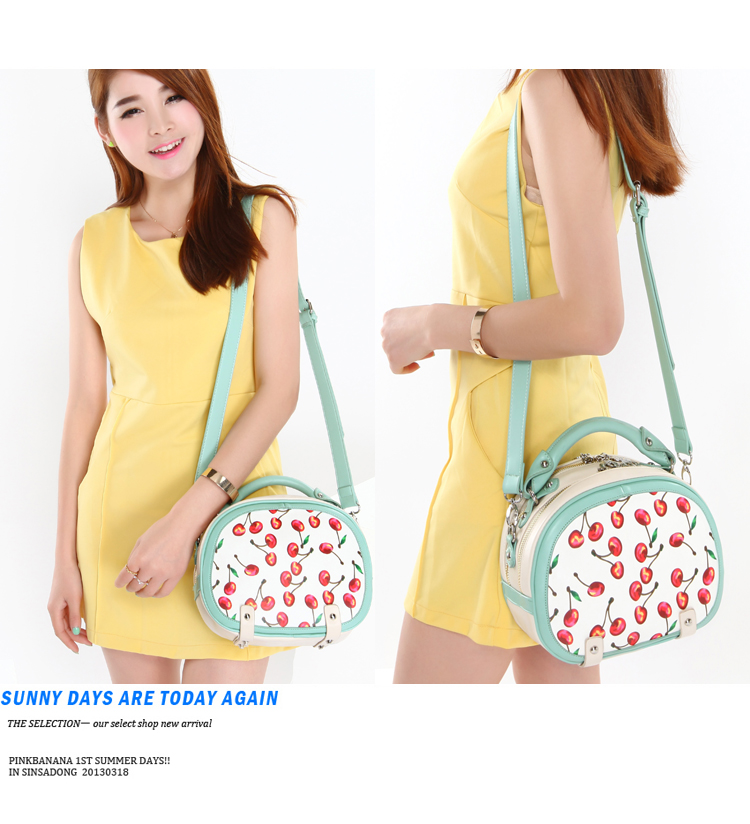 กระเป๋าทรงกลม ถือ / สะพาย