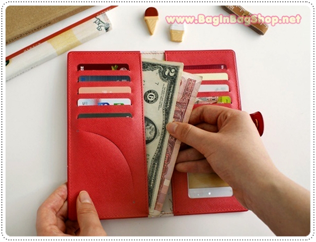 Triangle Humming Wallet