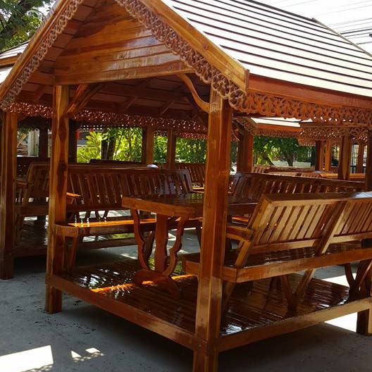 ( รหัส Aุ6.) ศาลาไม้สัก สีเงา หลังคาสีน้ำตาล หลังพิง / ขนาด 2.00x2.00x3.00 เมตร
