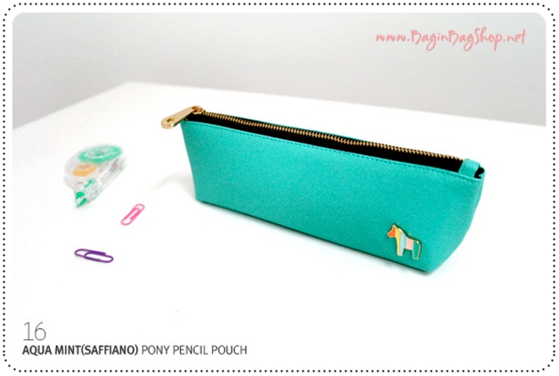 Pony Pencil Case กระเป๋าใส่เครื่องเขียน