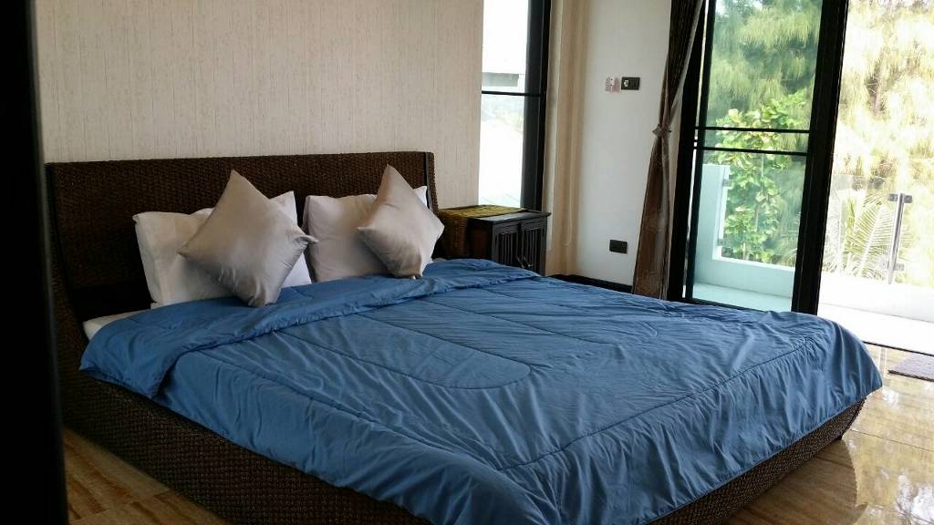 ขาย-บ้านเดี่ยว 2 ชั้น ซอยหัวหิน122ถ.คอนกรีตถึงบ้าน เป็นบ้านสร้างเองไม่มีส่วนกลาง กึ่งคฤหาสใหญ่ อยู่ริมเขา มองเห็นวิวทะเล อ.หัวหิน จ.ประจวบคีรีขันธ์