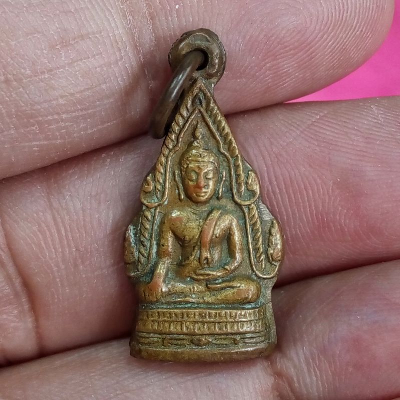 พระพุทธชินราช พระกริ่ง เนื้อฝาบาตร จัดสร้าง พ.ศ.2505 พิธีมหาพุทธาภิเษก ณ วิหารวัดพระศรีรัตนมหาธาตุ จ.พิษณุโลก รหัสSR1124