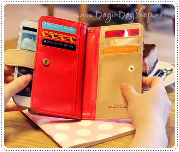 Chou Chou Multi Pouch กระเป๋าสตางค์ พร้อมเป็นเคสใส่โทรศัพท์มือถือ