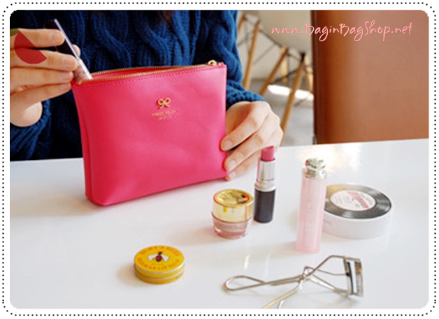 Ribbon Pouch กระเป๋าเครื่องสำอางค์