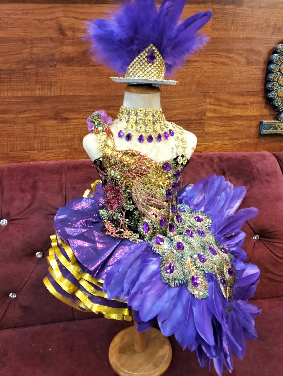 ชุดดรัมเมเยอร์สีม่วงดำอนุบาลและประถม