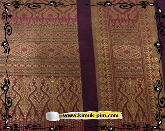 ผ้าไทยสีแดงทองมีหน้านางPCG2557/032