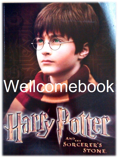 หนังสือรวมโป้สเตอร์จากภาพยนตร์ "Harry Potter And The Sorcerer's Stone"