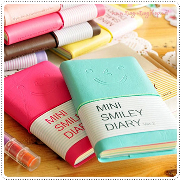 Mini Smiley Diary