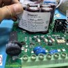 ซ่อม YORK CHILLER024-36133-002 YORK VARIABLE SPEED OIL PUMP CONTROL อาการ output ไม่ออก