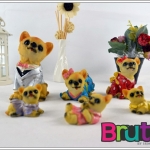 ตุ๊กตาสุนัข เรซิ่น พันธุ์ชิวาวาครอบครัวชิวาวา ญี่ปุ่น (Chihuahua)