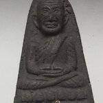 4.หลวงพ่อทวด วัดช้างให้ รุ่นปลดหนี้รวยๆๆๆ เนื้อว่าน ปี39