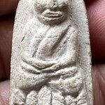 หลวงปู่ทวดรุ่นพระเจ้าห้าพระองค์ เนื้อขาว วัดสุทัศน์ สร้าง100องค์ หลวงปู่หมุน วัดบ้านจาน ปลุกเสก