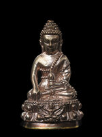 พระกริ่งปุญญวโร เนื้อนวะโลหะปิดฐานทองคำ หมายเลข ๑๐๙ กริ่งรุ่นแรก พระอาจารย์วราห์ วัดโพธิ์ทอง พระครูวิศิษฎ์พิทยาคม สร้างเป็นครั้งแรกของวัดโพธิ์ทอง ..