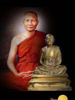 รูปหล่อบูชา หลวงพ่อจรัญ วัดอัมพวัน ขนาดหน้าตัก 9 นิ้ว สูง 16 นิ้ว ฐานกว้าง 12 นิ้ว เนื้อทองเหลือง ผิวธรรมชาติ สวย สะสม เก็บในกล่องเดิม ๆ แวะชมได้ที่ ชินบารมีสาขาโลตัสบางกะปิ
