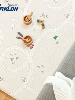 แผ่นรองคลาน PARKLON LaPure Soft Mat ลาย Around The Town มีลายทั้ง 2 ด้าน ขนาด 140x235x1.5cm