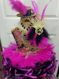 ชุดดรัมเมเยอร์เด็กอนุบาลและประถมสีชมพูบานเย็นดำ ราคานี้ มีชุด หมวก สร้อย ต่างหู