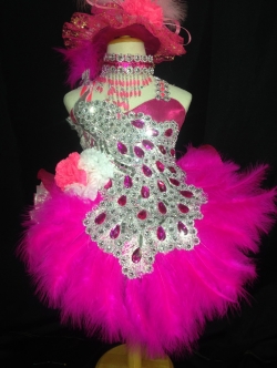 ชุดดรัมเมเยอร์นกยูงสีชมพูชุดดรัมเมเยอร์เด็กอนุบาลนกยูงขายยกเซท ทุกขนาดไซส์ขายราคาเดียว (ชุดนกยูง+หมวก+ไม้ดรัมเมเยอร์ตกแต่ง+สร้อย+ต่างหู+ถุงมือ+ถุงน่อง+จัดส่งEMSฟรี)