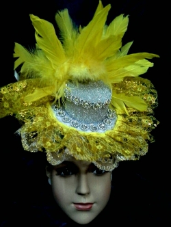 หมวกดรัมเมเยอร์ขนนกสีเหลืองทอง(พร้อมส่ง)