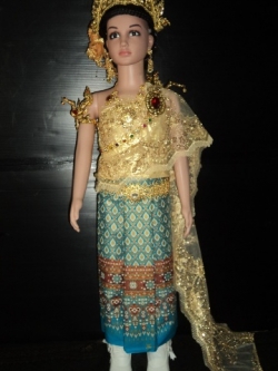 ชุดไทยเด็กอนุบาลผ้าไทยลายอโยธยา(สีฟ้าทอง)ราคานี้ไม่รวมเครื่องประดับ