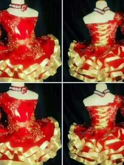 ชุดดรัมเมเยอร์เด็กอนุบาลและประถม ราคานี้มี หัว สร้อย ต่างหู