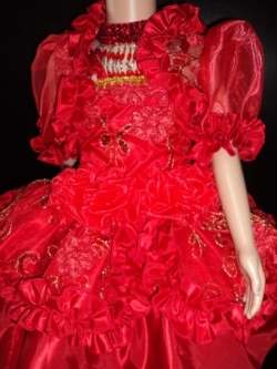 ชุดดรัมเมเยอร์สีแดง ราคานี้ มีชุด หมวก สร้อย ต่างหู รอบอกตั้งแต่20-30นิ้ว สูงไม่เกิน 130 เซนติเมตร