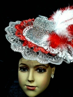 หมวกดรัมเมเยอร์สีแดงสลับขาวเงิน(พร้อมส่ง)