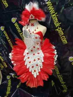 ชุดดรัมเมเยอร์เด็กอนุบาลสีแดง ราคานี แถม หมวก สร้อย ต่างหู