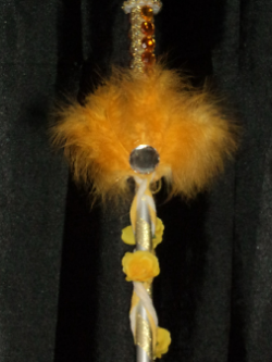 ไม้ดรัมเมเยอร์แบบนี้ มีทุกสี สั่งทำ ความสูงเท่าไหร่ก็ได้ ขายราคาเดียวค่ะ