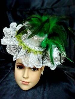 หมวกดรัมเมเยอร์ขนนกสีเขียว(พร้อมส่ง)