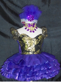 ชุดดรัมเมเยอร์สีม่วงเด็กราคานี้มี ชุด หมวก สร้อย ต่างหู รอบอกตั้งแต่20-30นิ้ว เอวไม่เกิน28นิ้ว สูงไม่เกิน140เซนติเมตร