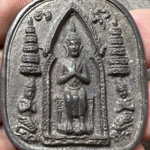 พระยอดขุนพล หลวงพ่อผ่อง วัดแจ้ง