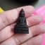พระพุทธลอยองค์ แกะจากไม้พญางิ้วดำ เนื้อไม้ดำ แห้งแกร่งตามอายุ พญาไม้งิ้วดำถือว่าเป็นของศักดิ์สิทธิ์ มีฤทธิ์ในตัวเอง เพราะมีเทวาอารักษ์สิงสถิตย์เพื่อบำเพ็ญบารมี มีความเชื่อแต่โบราณมาว่า..วัตถุมงคลที่แกะจากไม้งิ้วดำ..ก็ศักดิ์สิทธิ์มีอานุภาพในตัวเอง